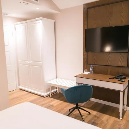 Arberia Palace Fushe Milot