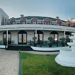 Arberia Palace Hotel 4*