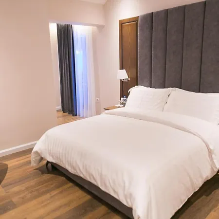 Arberia Palace Hotell Fushe Milot