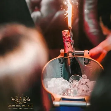 Arberia Palace Hotell